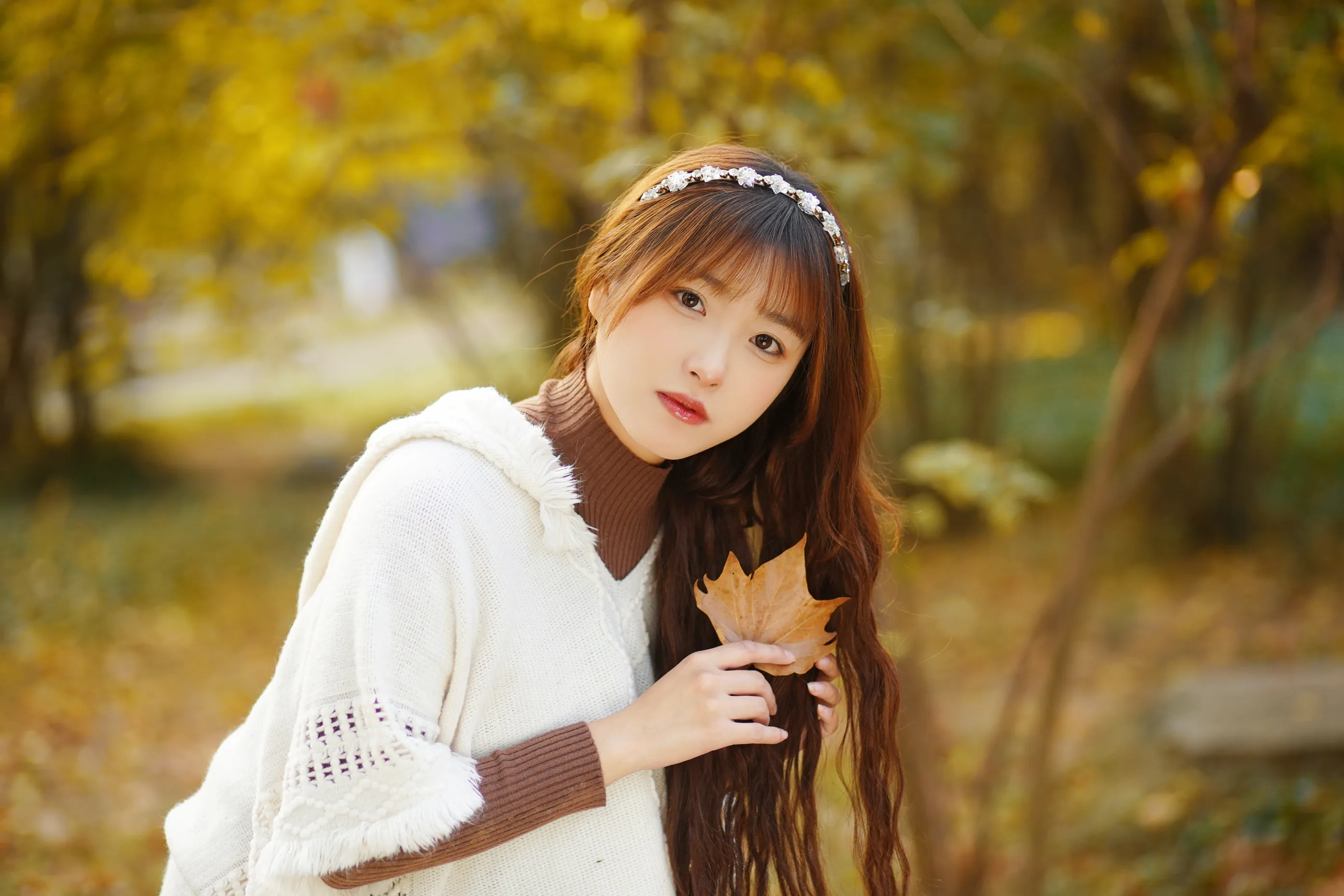 [YITUYU] 2022.12.04 Vol.2600 – Be the heartbeat girl of autumn #[27P]-11